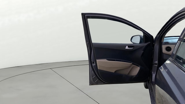 View Hyundai Grand i10 Image 30 Used Hyundai Grand i10 Image 30