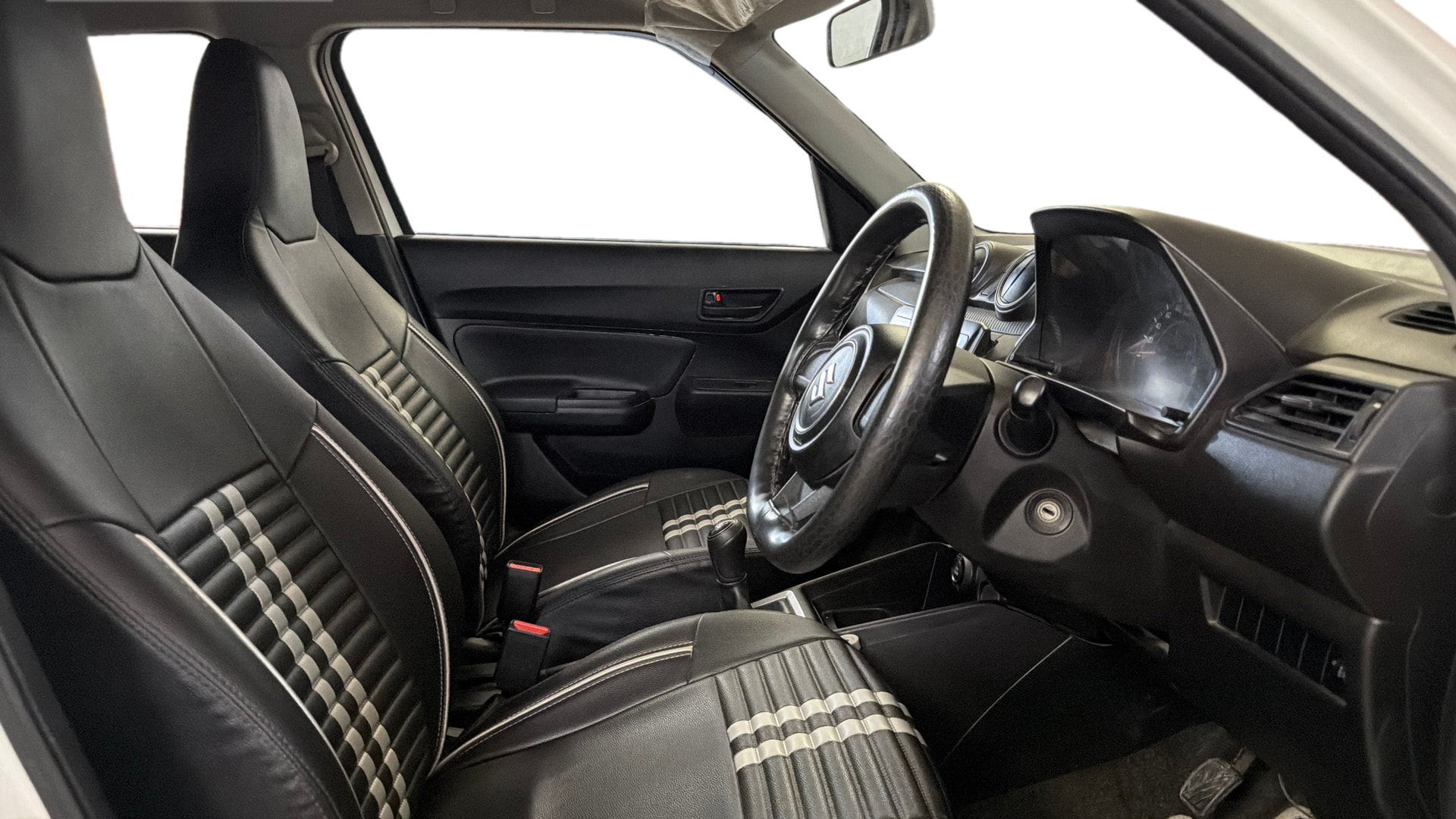 View 2020 Maruti Suzuki 1000 Base Variant Image 25 Used 2020 Maruti Suzuki 1000 Base Variant Image 25