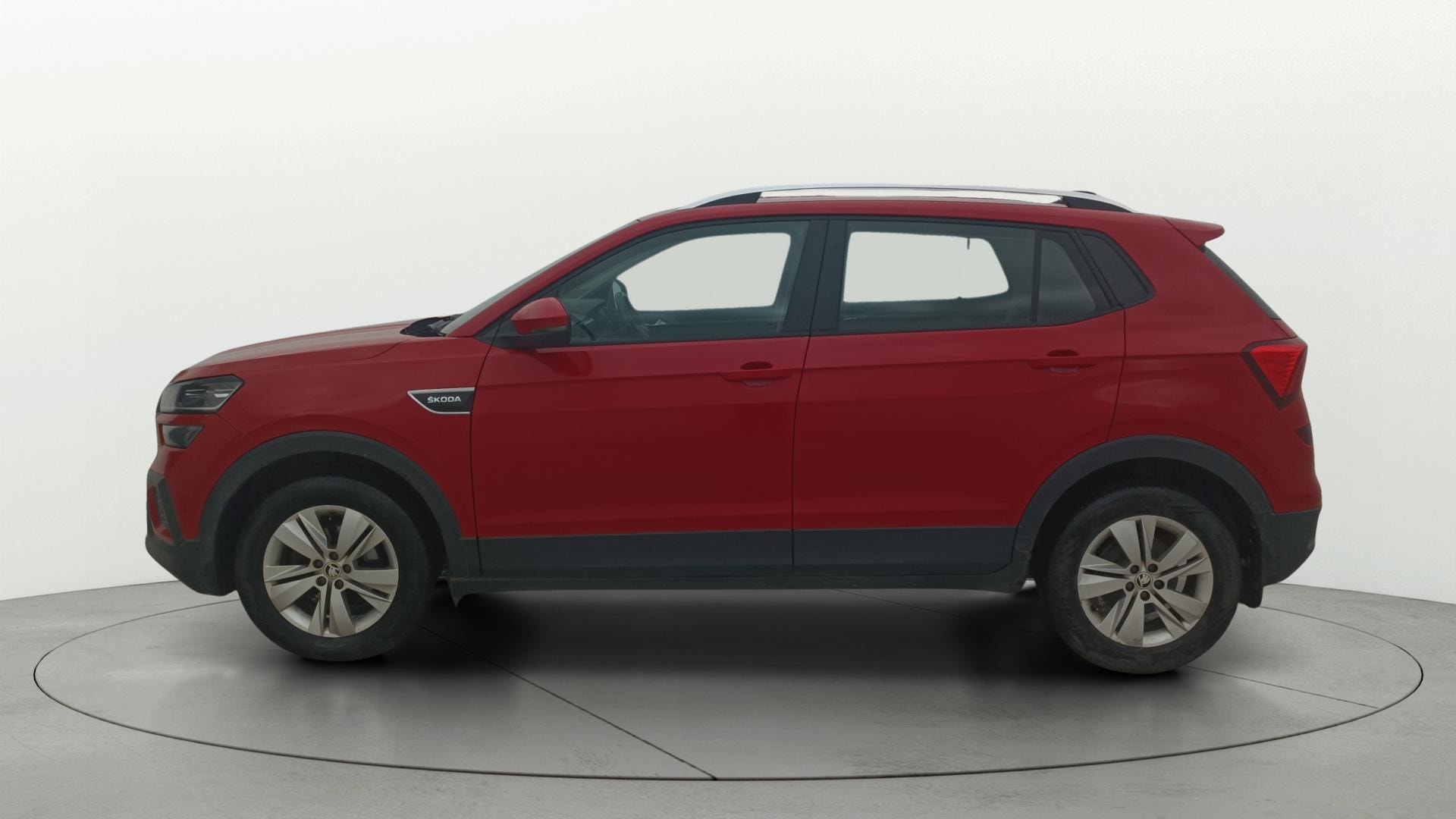 View 2021 Skoda Kushaq Ambition 1.0 TSI AT Image 5 Used 2021 Skoda Kushaq Ambition 1.0 TSI AT Image 5