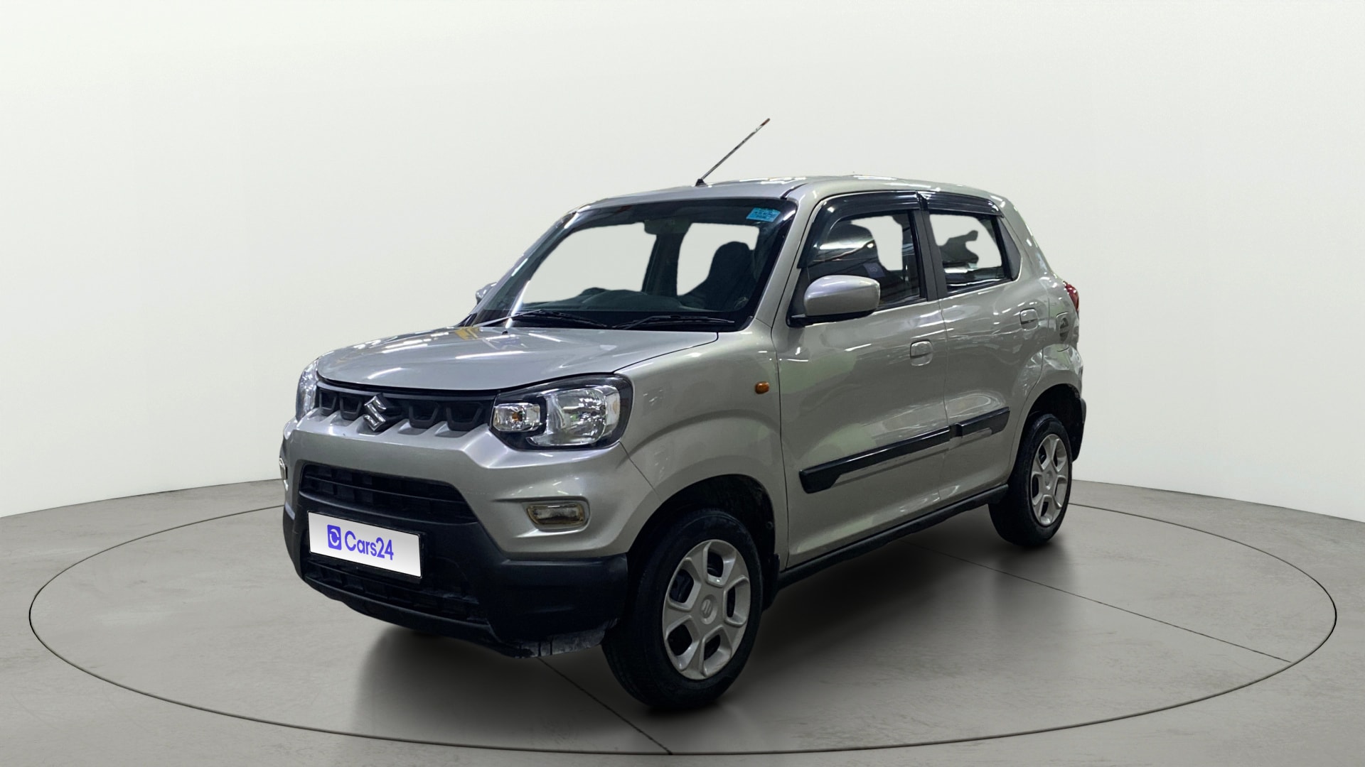 View 2022 Maruti Suzuki 1000 Base Variant Image 21 Used 2022 Maruti Suzuki 1000 Base Variant Image 21
