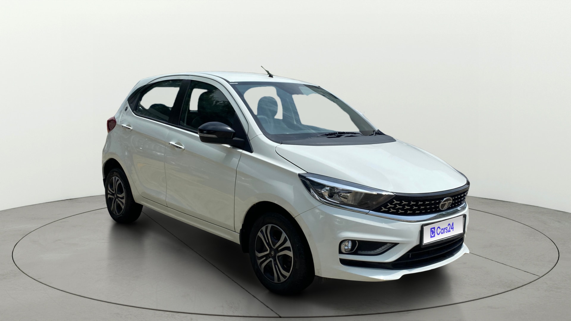 Used 2024 Tata Tiago Used 2024 Tata Tiago
