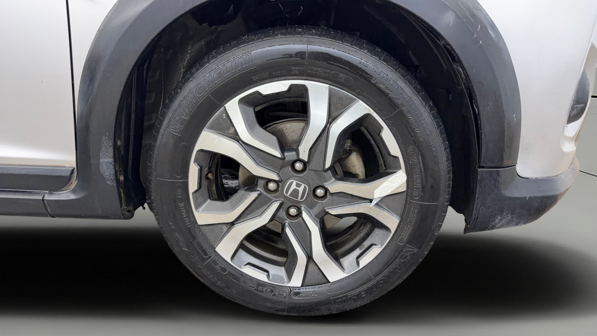View 2018 Honda WR-V S MT Diesel Edge Edition Image 43 Used 2018 Honda WR-V S MT Diesel Edge Edition Image 43