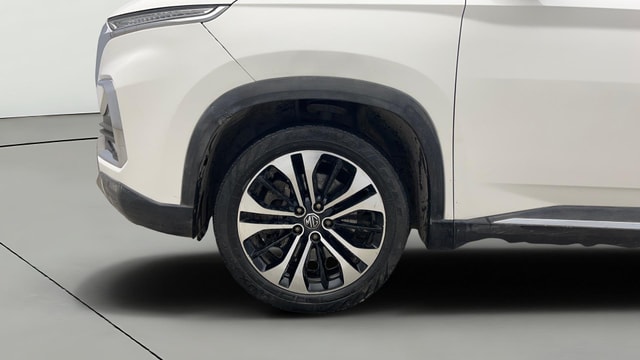 View MG Hector Image 35 Used MG Hector Image 35