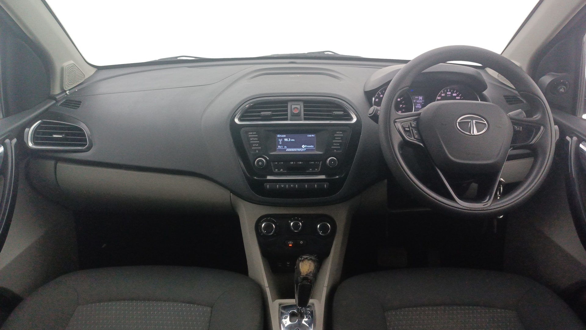 View 2019 Tata Tiago Revotorq XB Image 15 Used 2019 Tata Tiago Revotorq XB Image 15