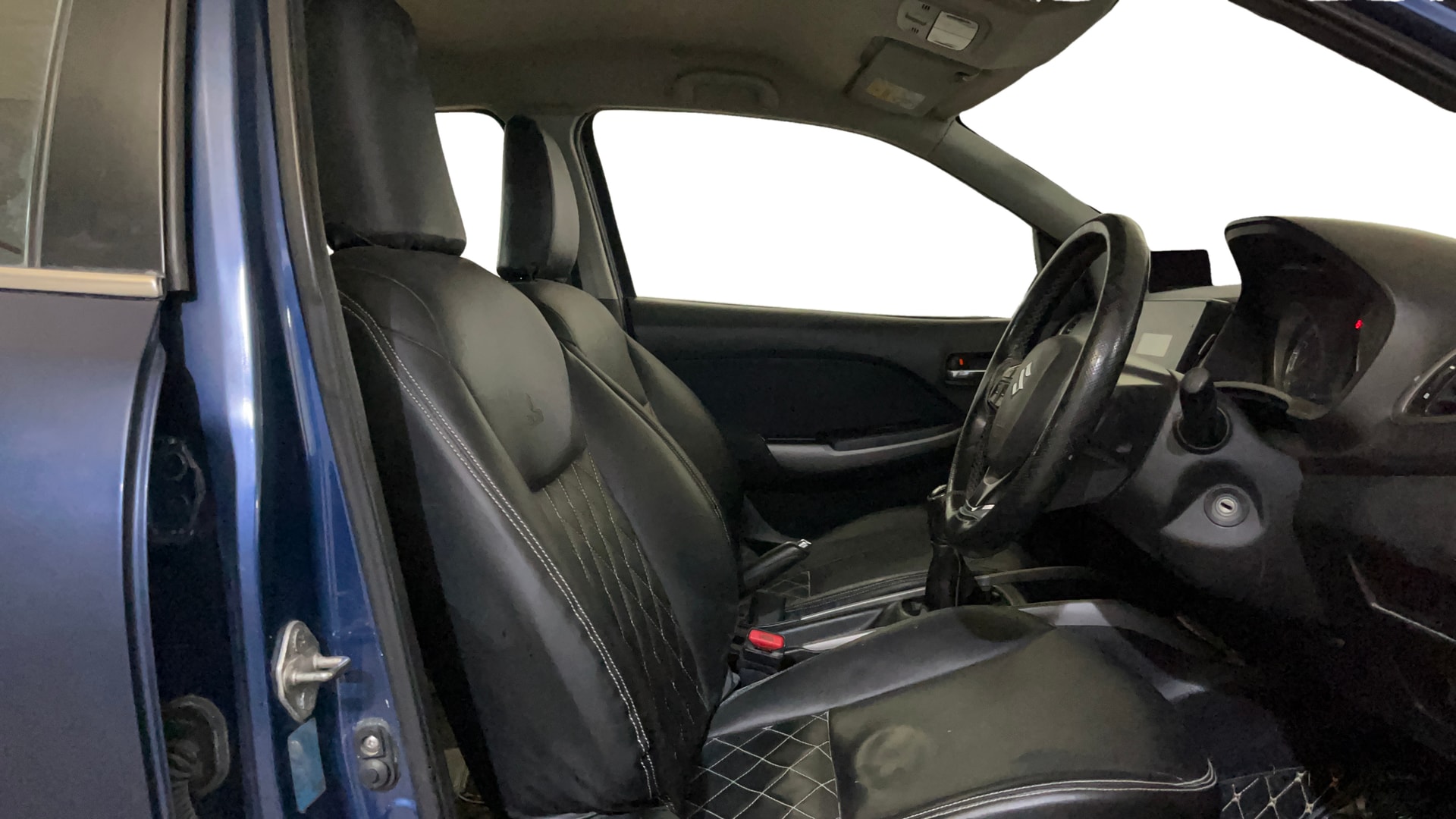 View 2019 Maruti Suzuki 1000 Base Variant Image 26 Used 2019 Maruti Suzuki 1000 Base Variant Image 26