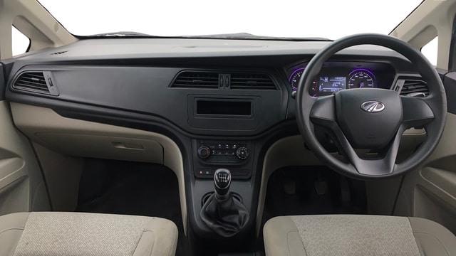 View Mahindra Marazzo Image 16 Used Mahindra Marazzo Image 16