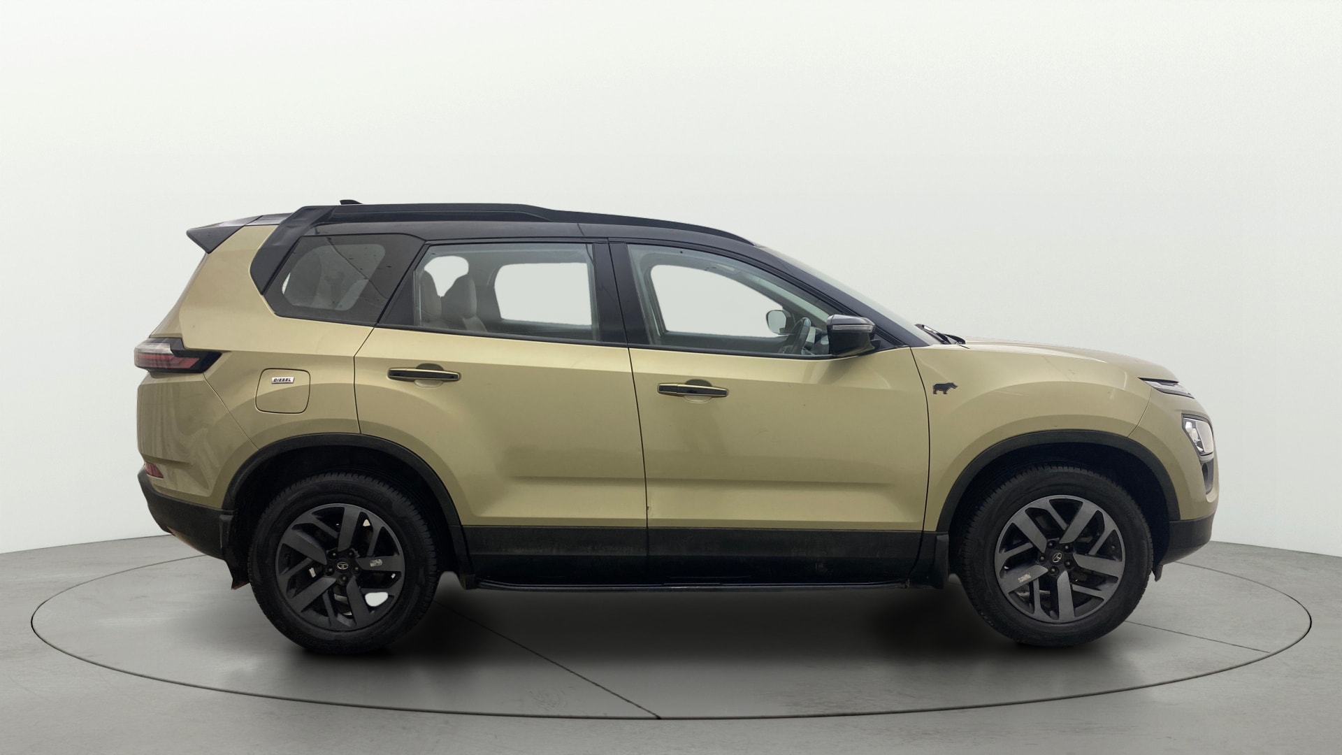 Used 2022 Tata Safari Used 2022 Tata Safari