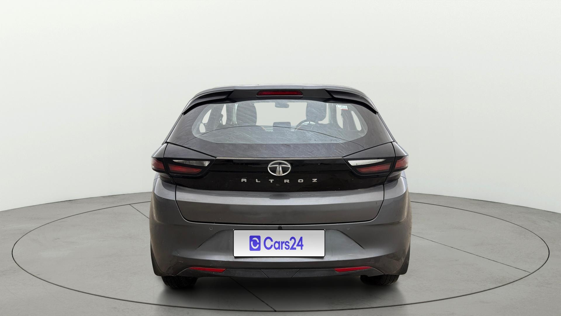 View 2022 Tata Altroz XE Petrol Image 38 Used 2022 Tata Altroz XE Petrol Image 38