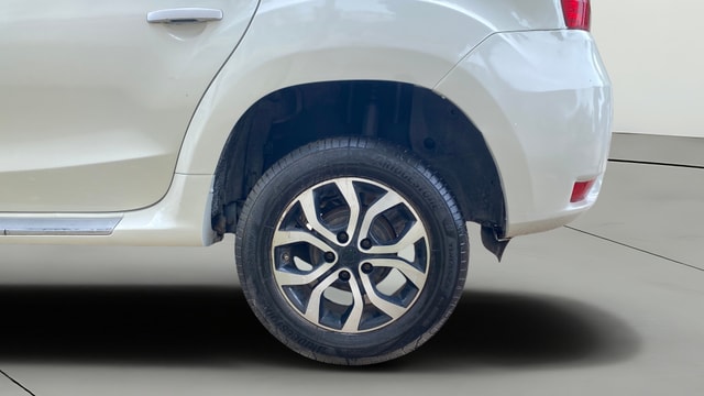 View Nissan Terrano Image 11 Used Nissan Terrano Image 11