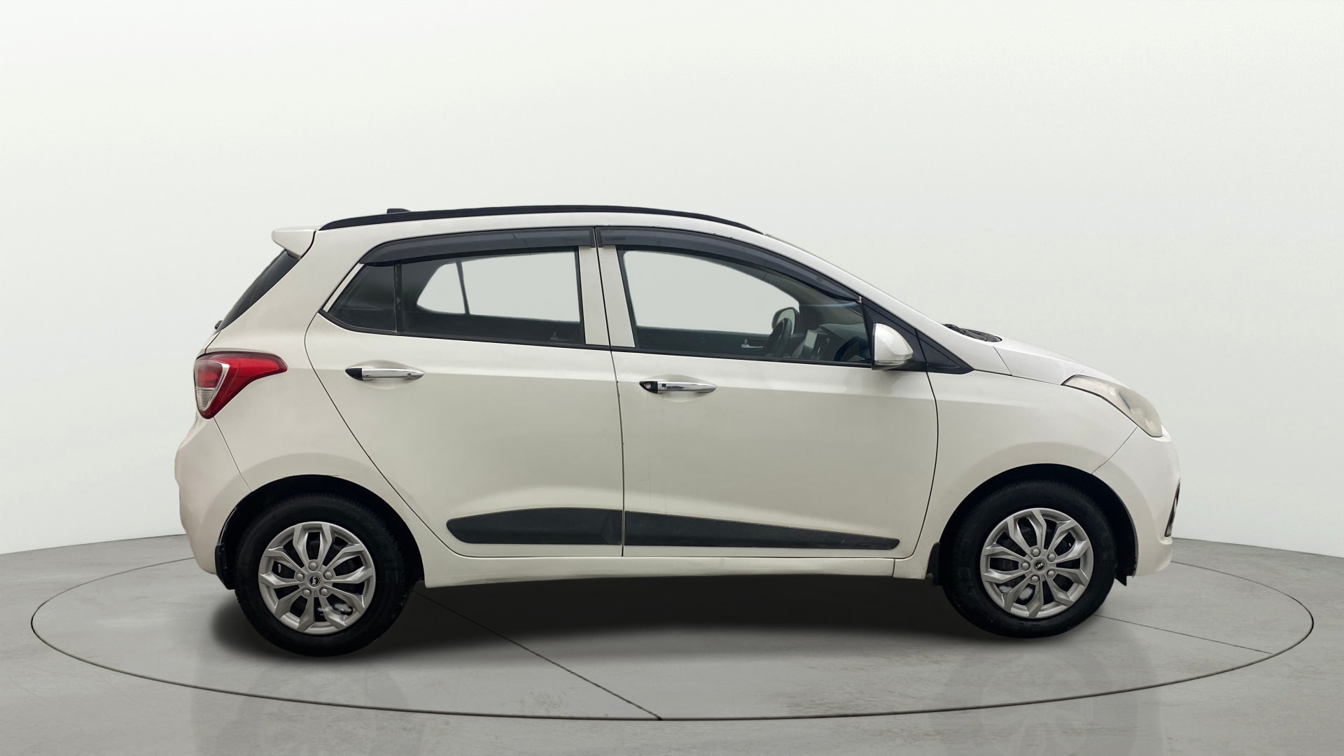 Used 2016 Hyundai Grand i10 Used 2016 Hyundai Grand i10