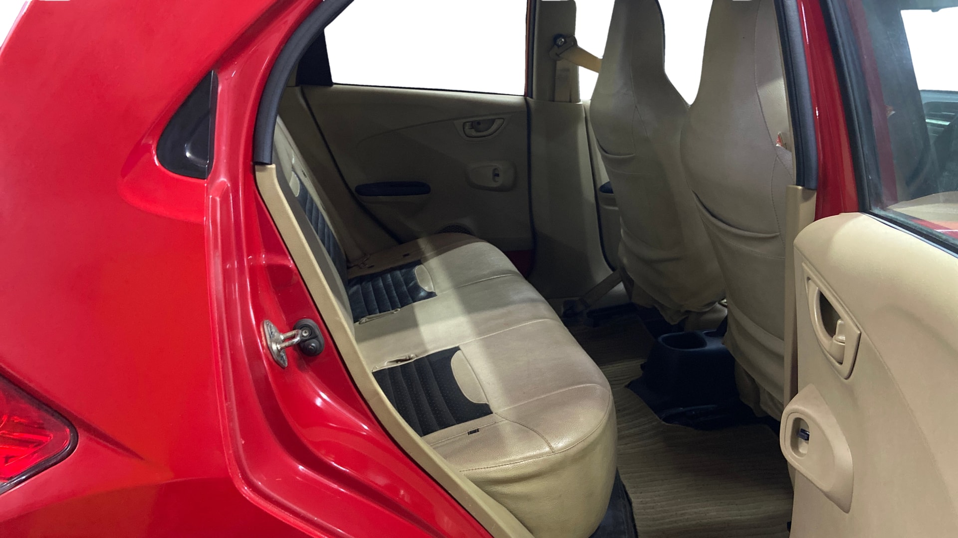 View 2018 Honda Brio S MT Petrol Image 29 Used 2018 Honda Brio S MT Petrol Image 29