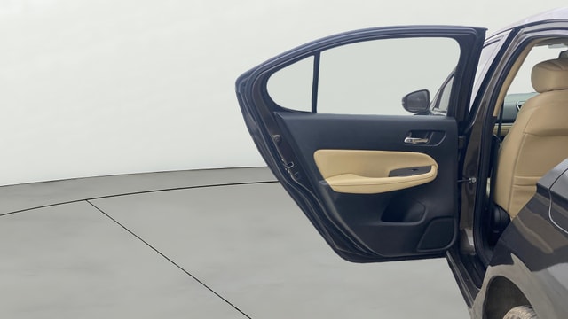 View Honda City ZX Image 23 Used Honda City ZX Image 23