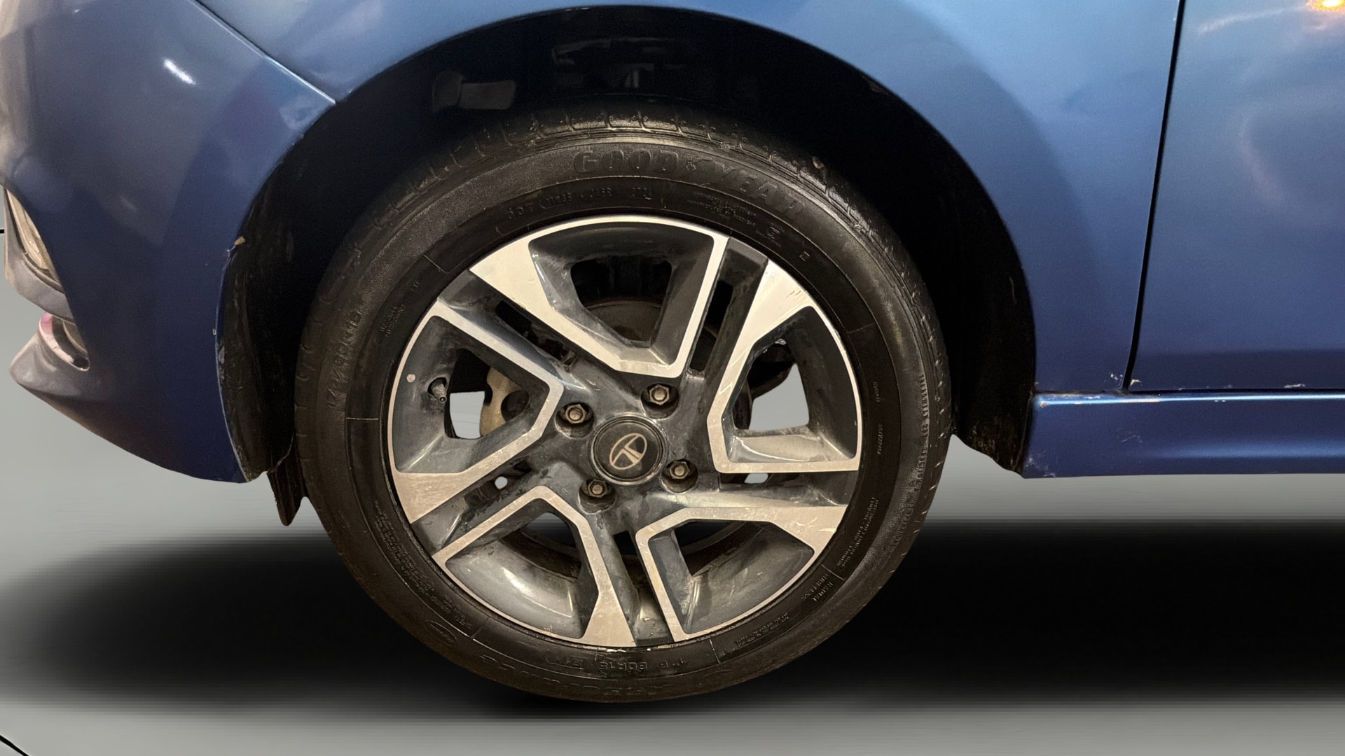 Used 2024 Tata Tiago Used 2024 Tata Tiago