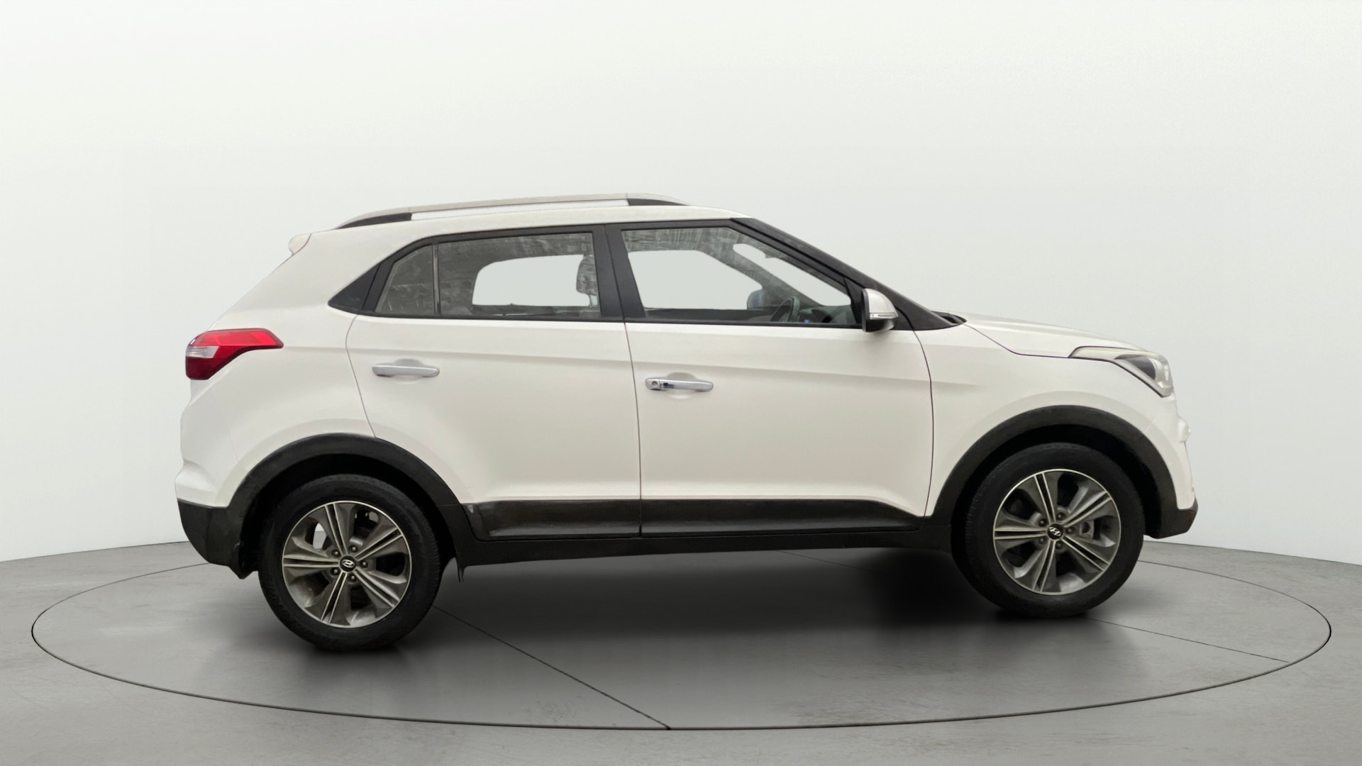View 2017 Hyundai Creta 1.4 E Diesel Image 8 Used 2017 Hyundai Creta 1.4 E Diesel Image 8