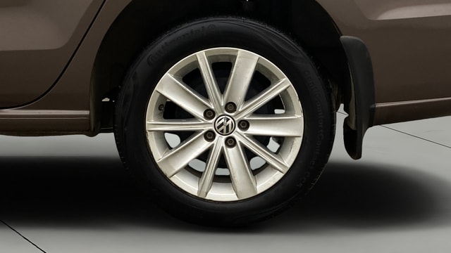 View Volkswagen Vento Image 11 Used Volkswagen Vento Image 11