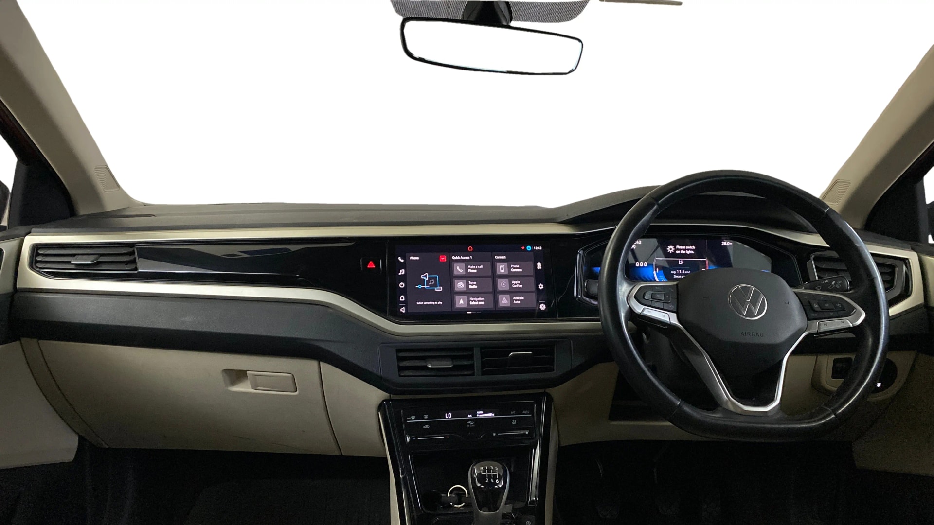 View 2024 Volkswagen Virtus Highline Plus 1.0 TSI MT Image 16 Used 2024 Volkswagen Virtus Highline Plus 1.0 TSI MT Image 16