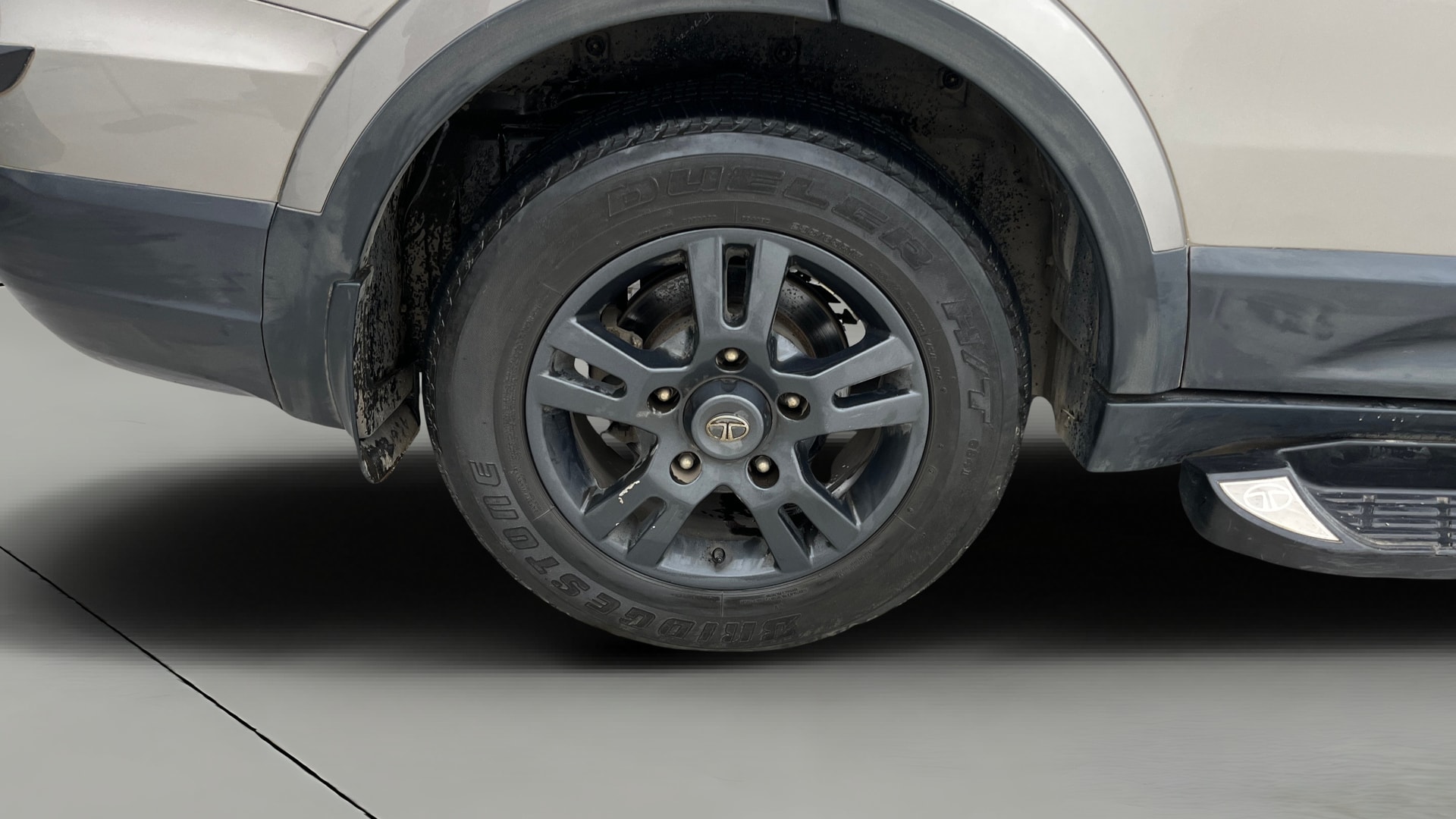 View 2019 Tata Hexa XTA 4X2 Image 26 Used 2019 Tata Hexa XTA 4X2 Image 26