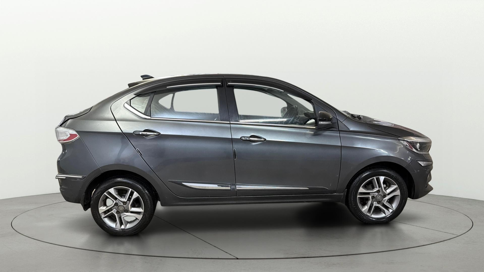 View 2023 Tata Tigor XE Diesel Image 26 Used 2023 Tata Tigor XE Diesel Image 26