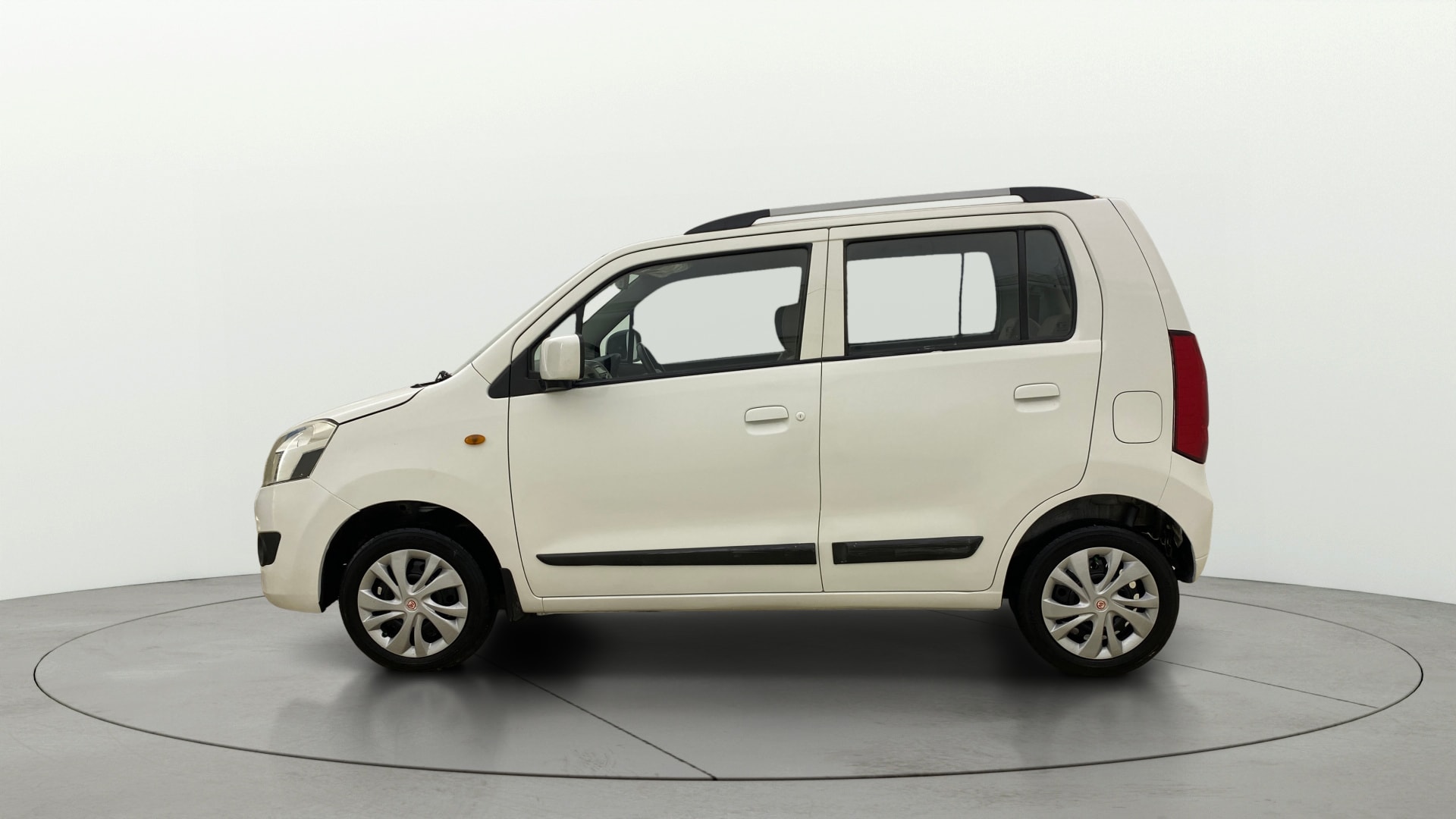 View 2015 Maruti Suzuki 1000 Base Variant Image 5 Used 2015 Maruti Suzuki 1000 Base Variant Image 5