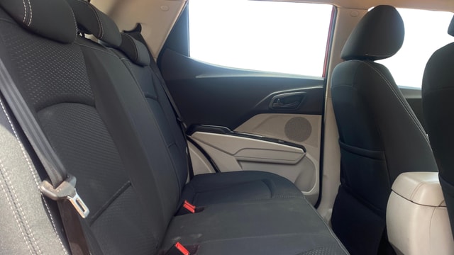 View Mahindra XUV300 Image 29 Used Mahindra XUV300 Image 29