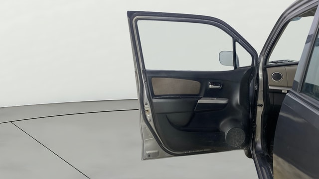 View Maruti Suzuki 1000 Image 30 Used Maruti Suzuki 1000 Image 30