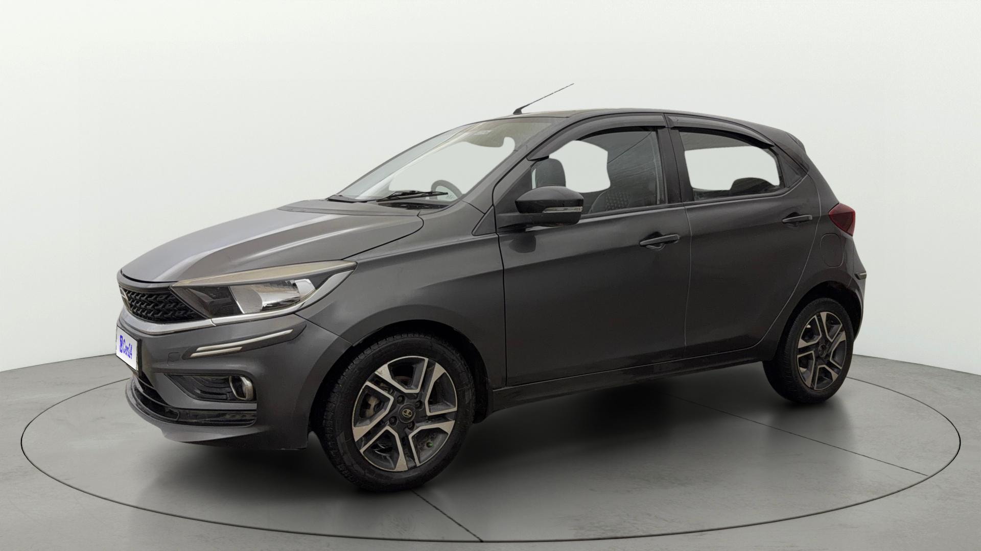 View 2020 Tata Tiago Revotorq XB Image 35 Used 2020 Tata Tiago Revotorq XB Image 35