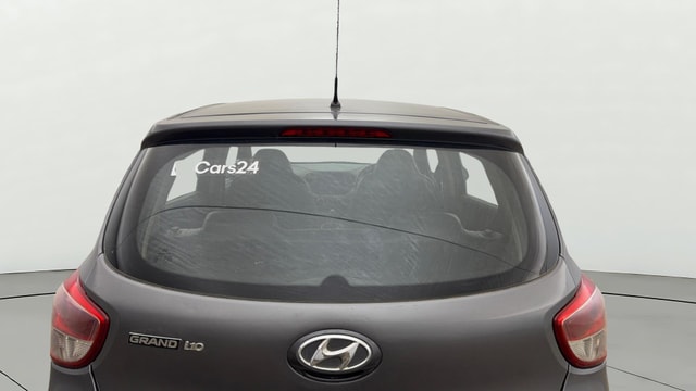 View Hyundai Grand i10 Image 4 Used Hyundai Grand i10 Image 4