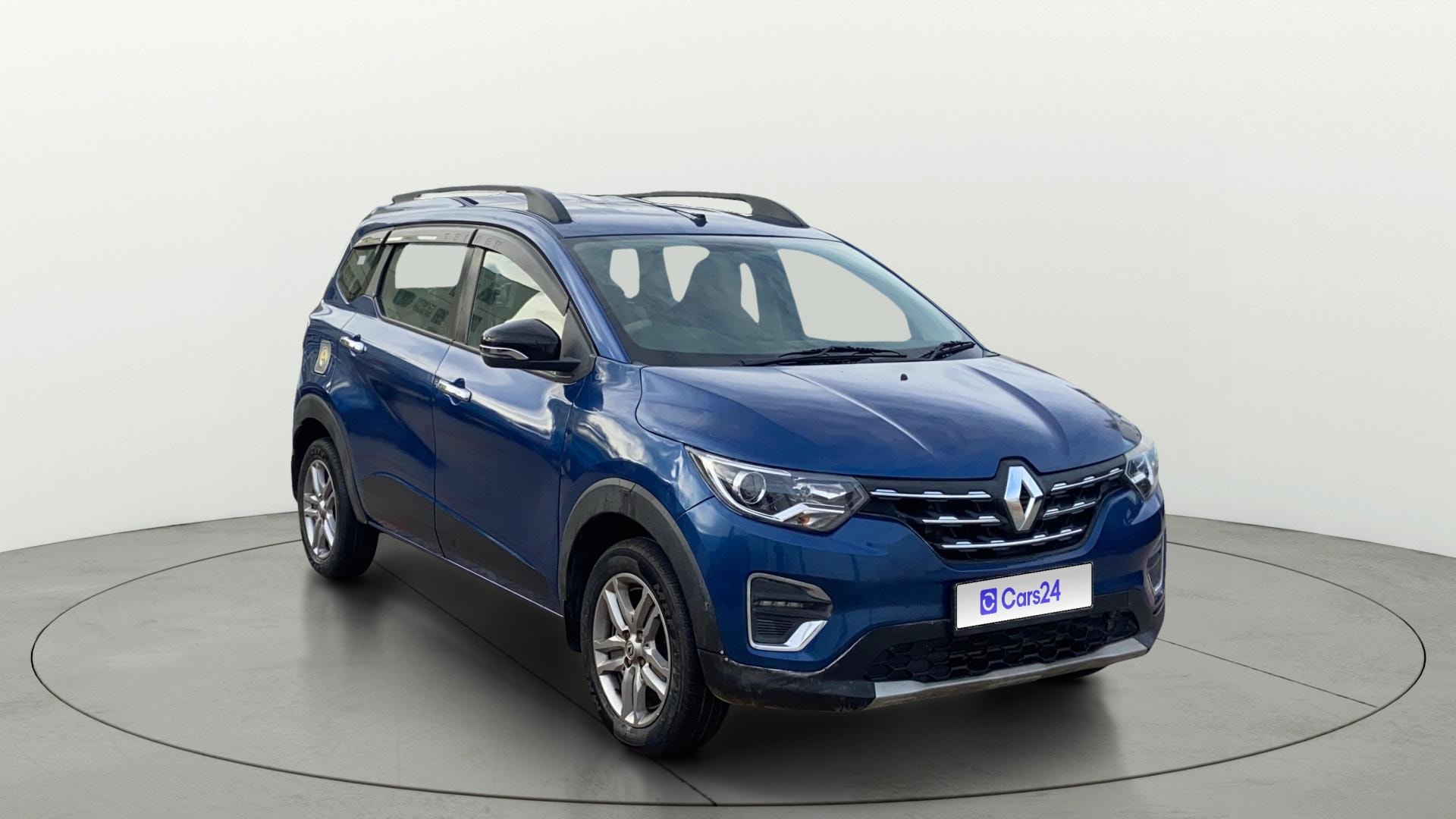 View 2021 Renault Triber RXZ AMT Image 22 Used 2021 Renault Triber RXZ AMT Image 22
