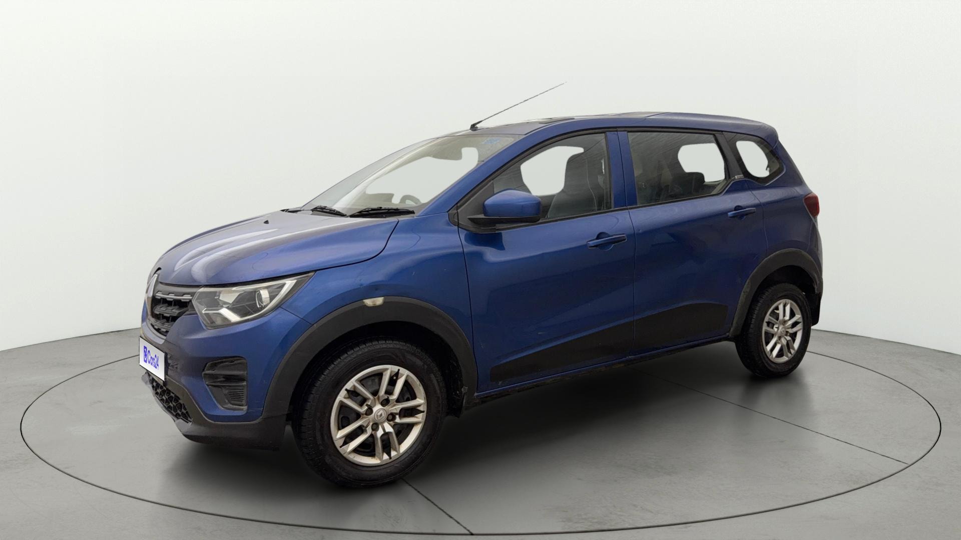 View 2020 Renault Triber RXE Image 22 Used 2020 Renault Triber RXE Image 22