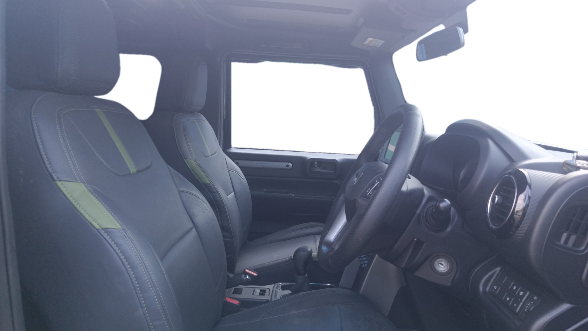 View 2024 Mahindra Thar AX Standard Manual Soft Top 6 Seater Image 27 Used 2024 Mahindra Thar AX Standard Manual Soft Top 6 Seater Image 27