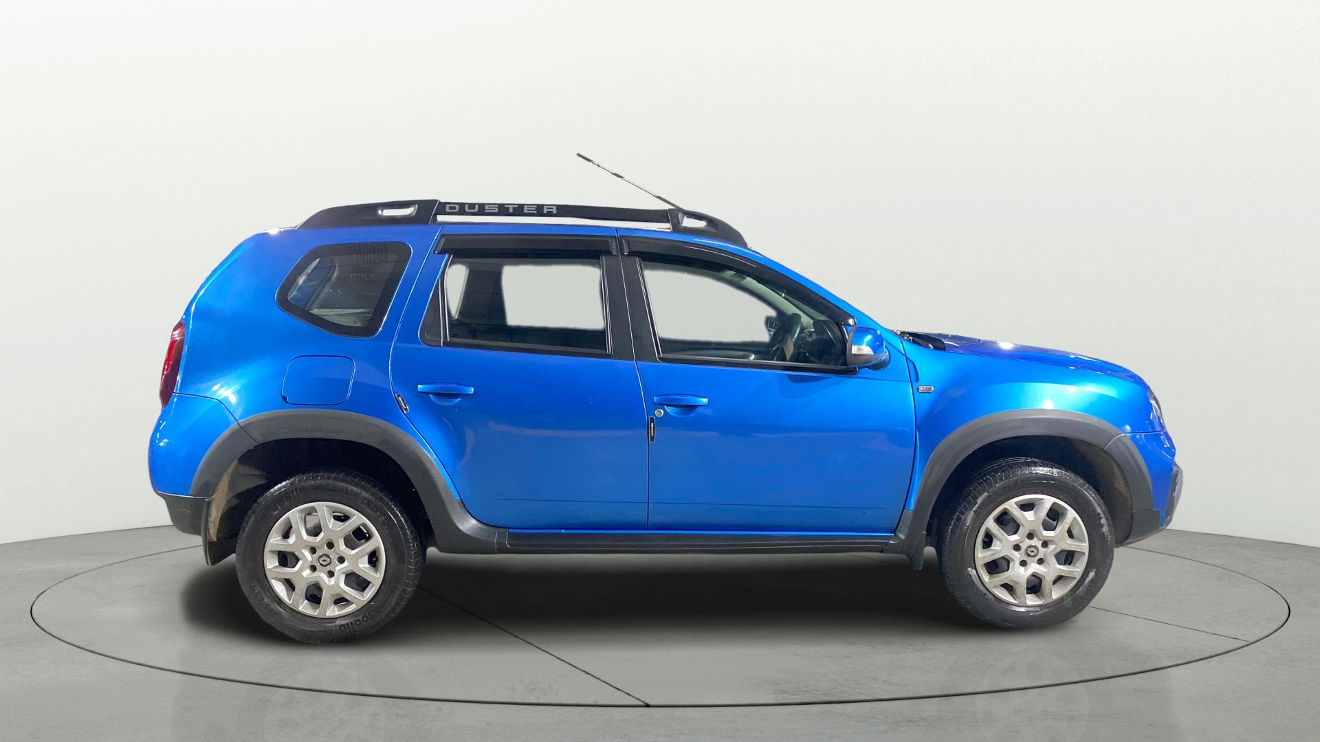 View 2020 Renault Duster Petrol RXS BS IV Image 8 Used 2020 Renault Duster Petrol RXS BS IV Image 8