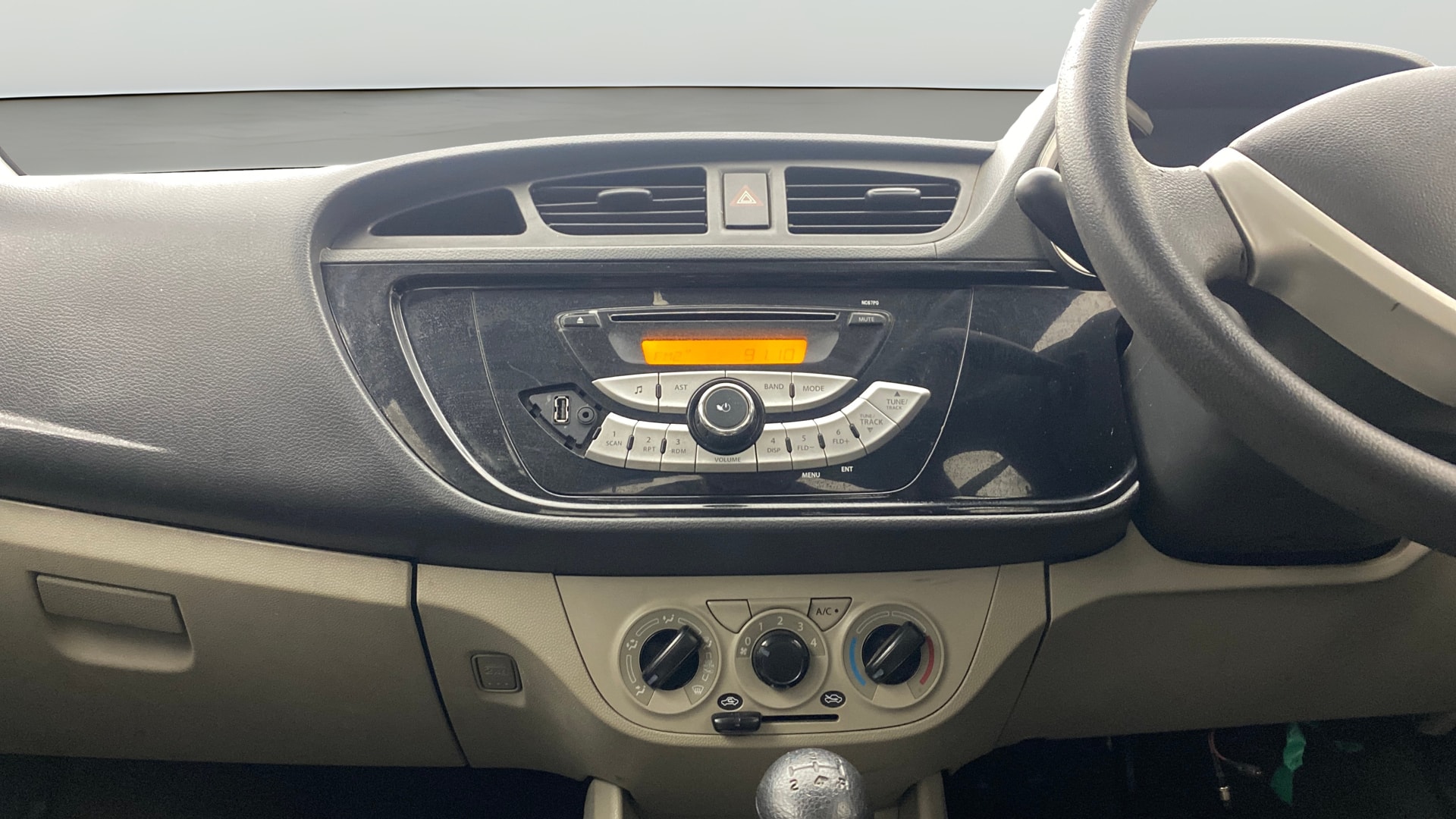 View 2017 Maruti Suzuki Alto K10 LX Image 17 Used 2017 Maruti Suzuki Alto K10 LX Image 17
