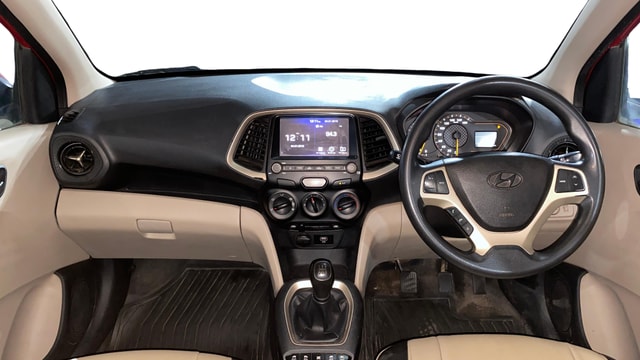 View Hyundai New Santro Image 15 Used Hyundai New Santro Image 15