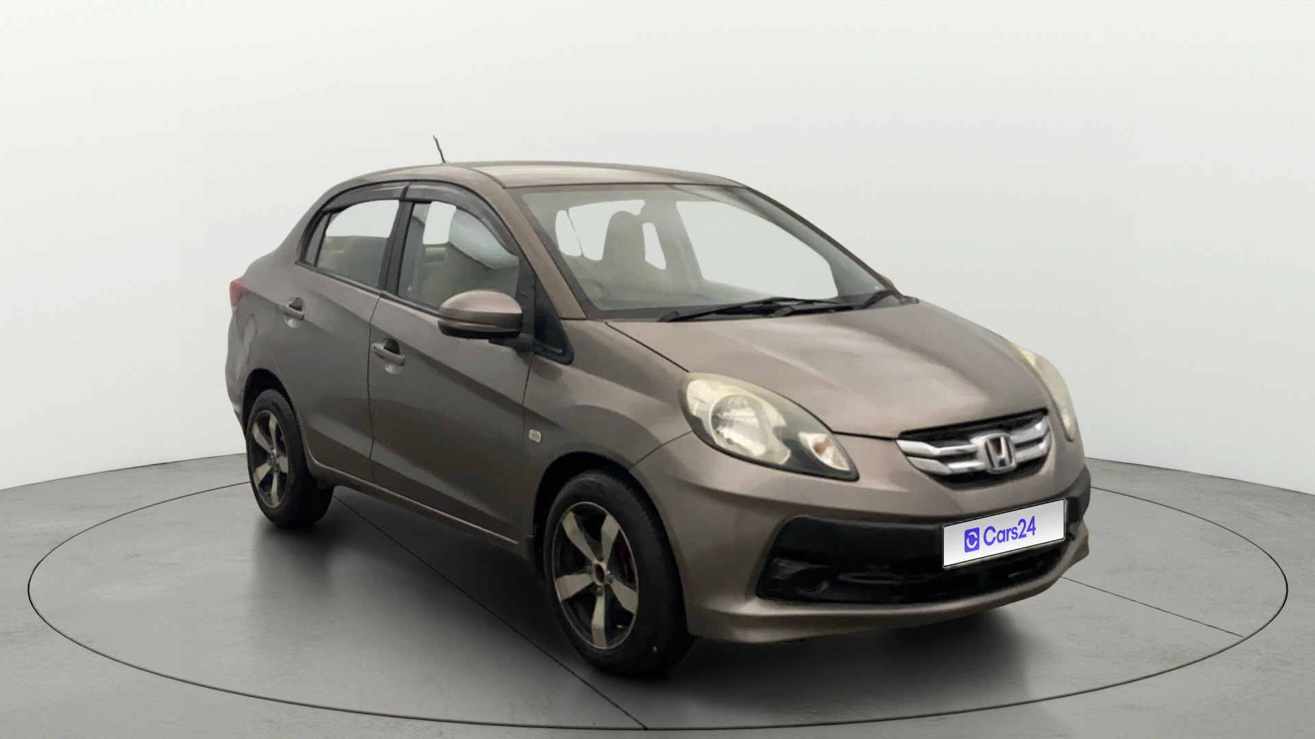 View 2015 Honda Amaze E MT Petrol BS IV Image 15 Used 2015 Honda Amaze E MT Petrol BS IV Image 15