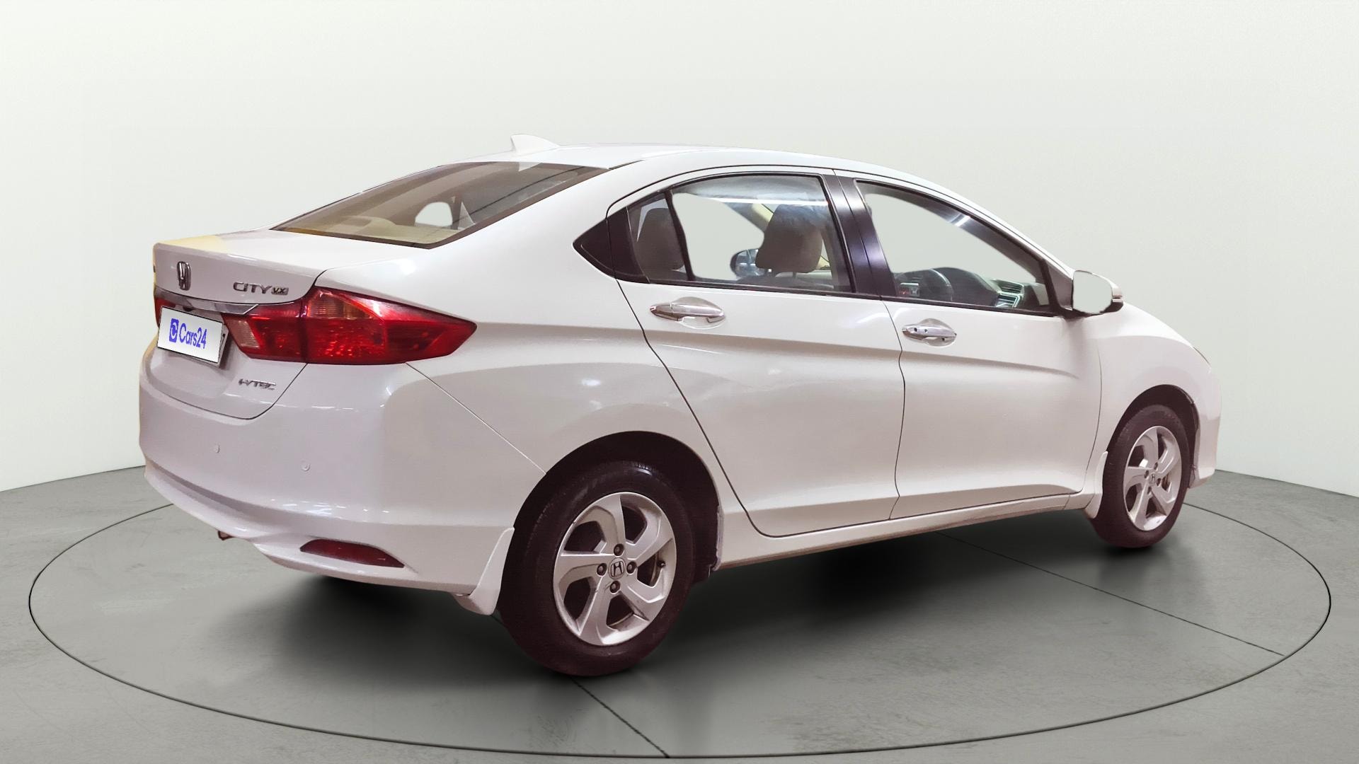 View 2016 Honda City ZX MT Diesel Anniversary Edition Image 45 Used 2016 Honda City ZX MT Diesel Anniversary Edition Image 45