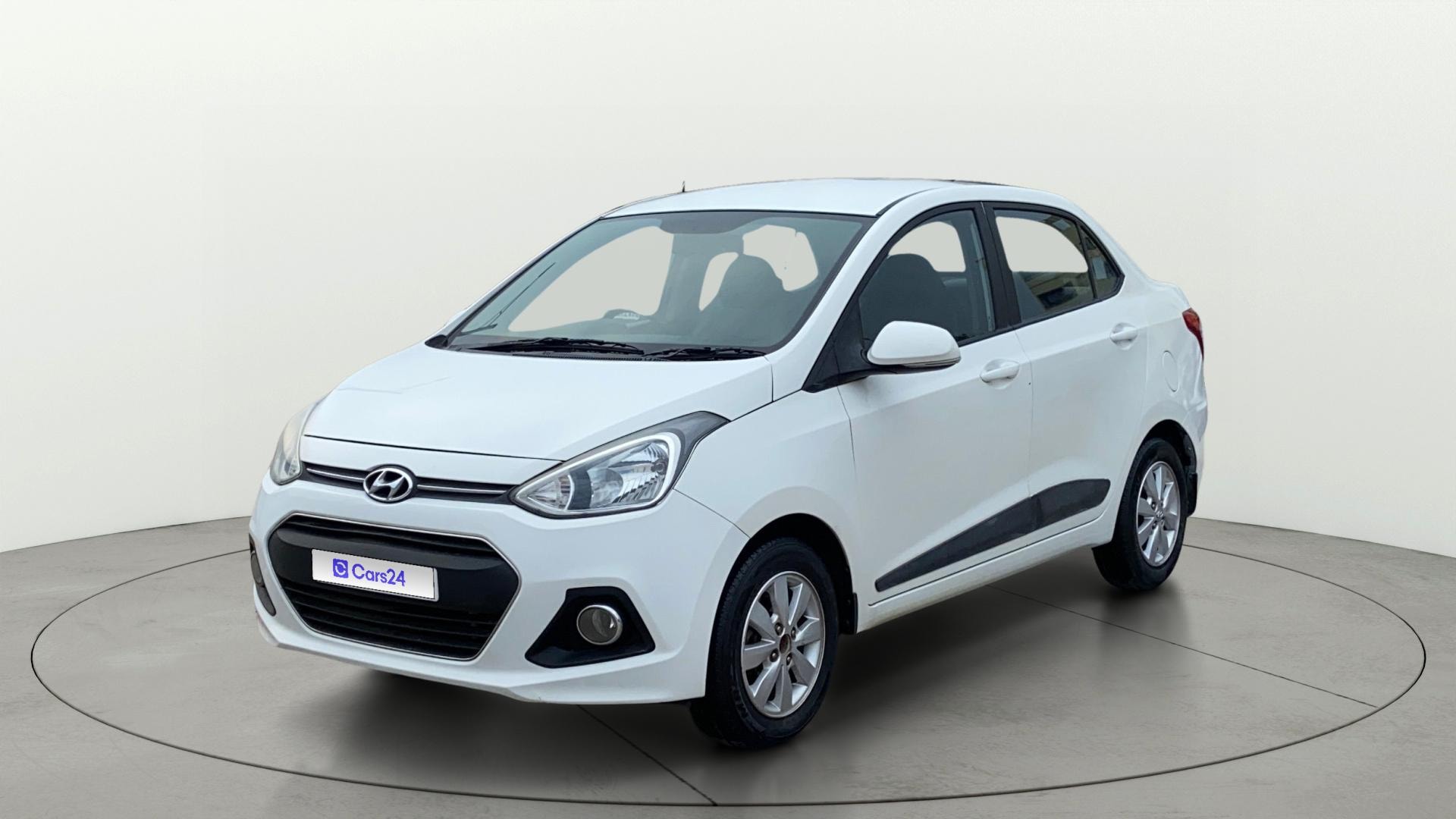View 2016 Hyundai Xcent SX Diesel Image 35 Used 2016 Hyundai Xcent SX Diesel Image 35