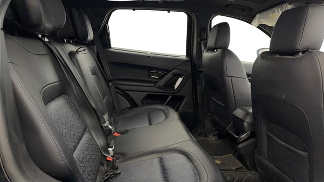 View Tata Harrier Image 37 Used Tata Harrier Image 37