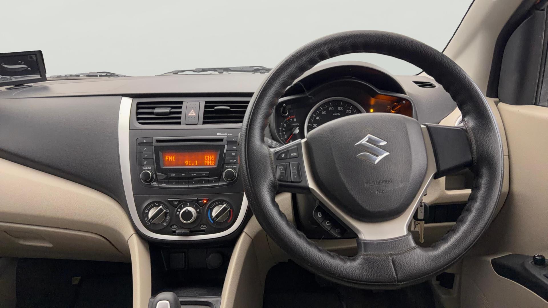 View 2019 Maruti Suzuki 1000 Base Variant Image 20 Used 2019 Maruti Suzuki 1000 Base Variant Image 20
