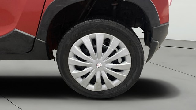 View Mahindra KUV100 Image 7 Used Mahindra KUV100 Image 7