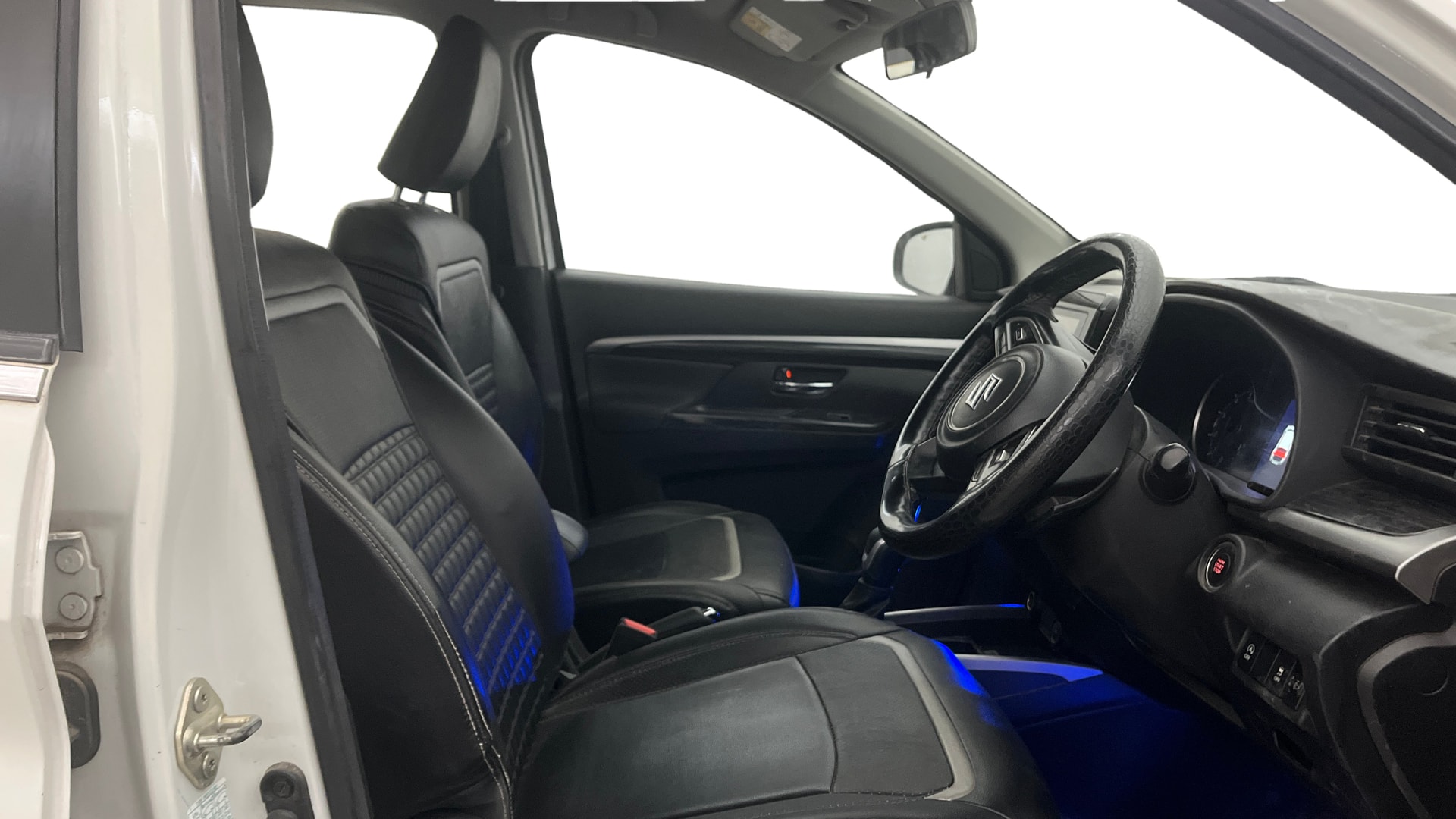 View 2023 Maruti Suzuki 1000 Base Variant Image 27 Used 2023 Maruti Suzuki 1000 Base Variant Image 27