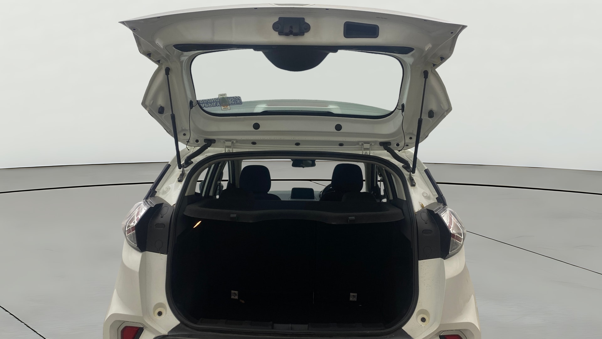 View 2023 Tata Nexon Revotron XE Image 40 Used 2023 Tata Nexon Revotron XE Image 40