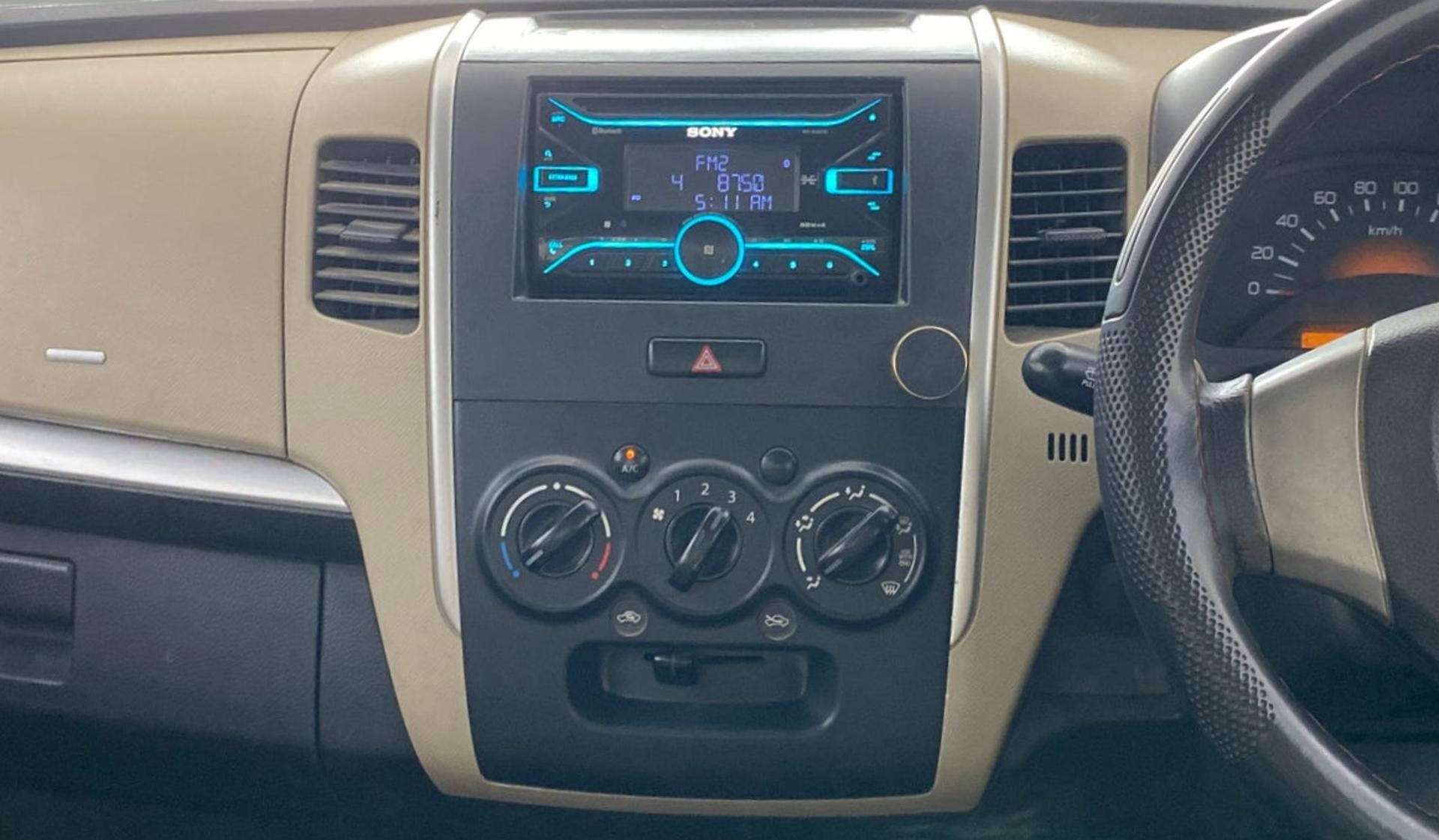 View 2018 Maruti Suzuki 1000 Base Variant Image 17 Used 2018 Maruti Suzuki 1000 Base Variant Image 17