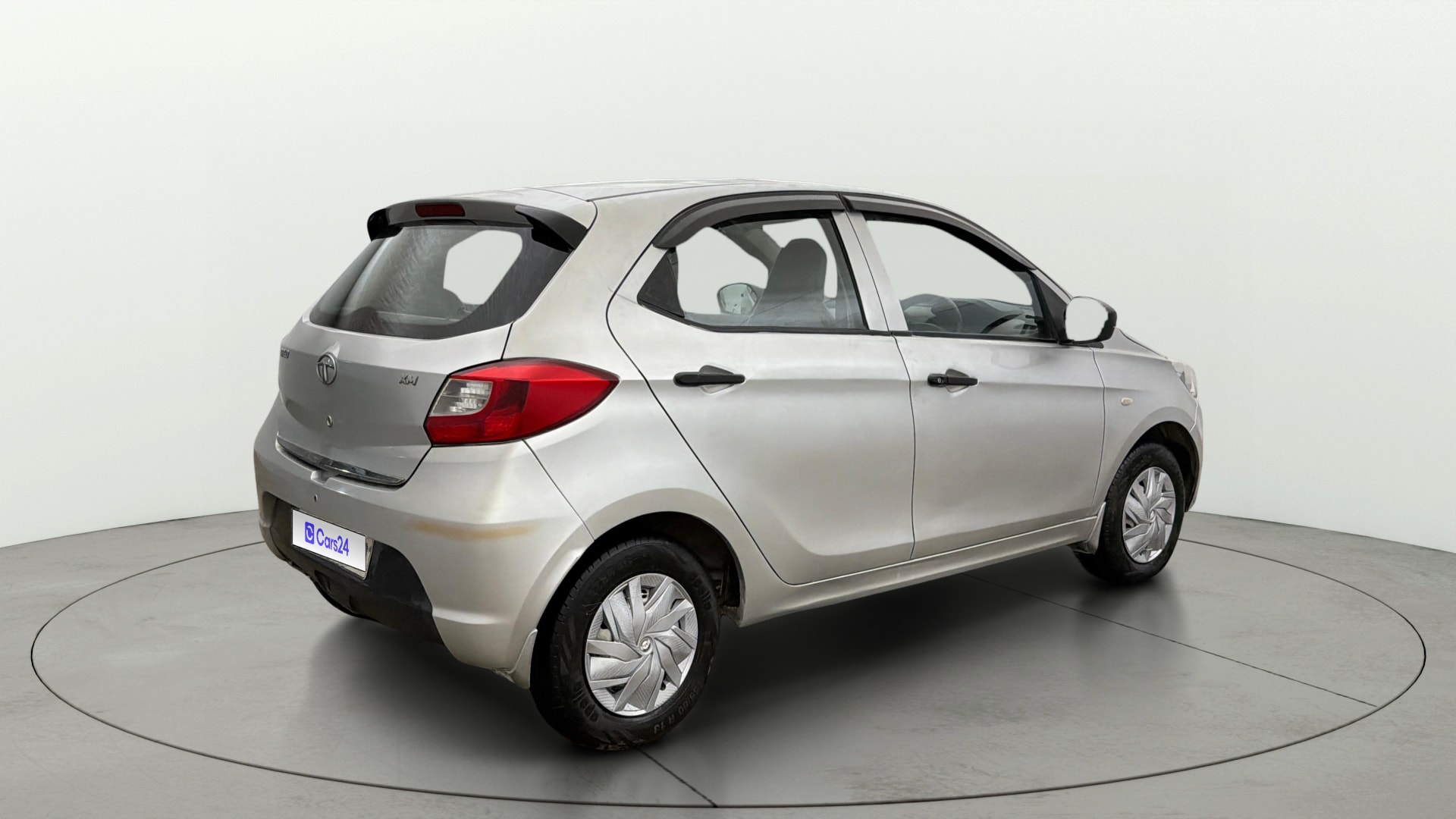 View 2017 Tata Tiago Revotorq XB Image 42 Used 2017 Tata Tiago Revotorq XB Image 42