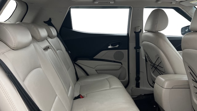 View Mahindra XUV300 Image 37 Used Mahindra XUV300 Image 37
