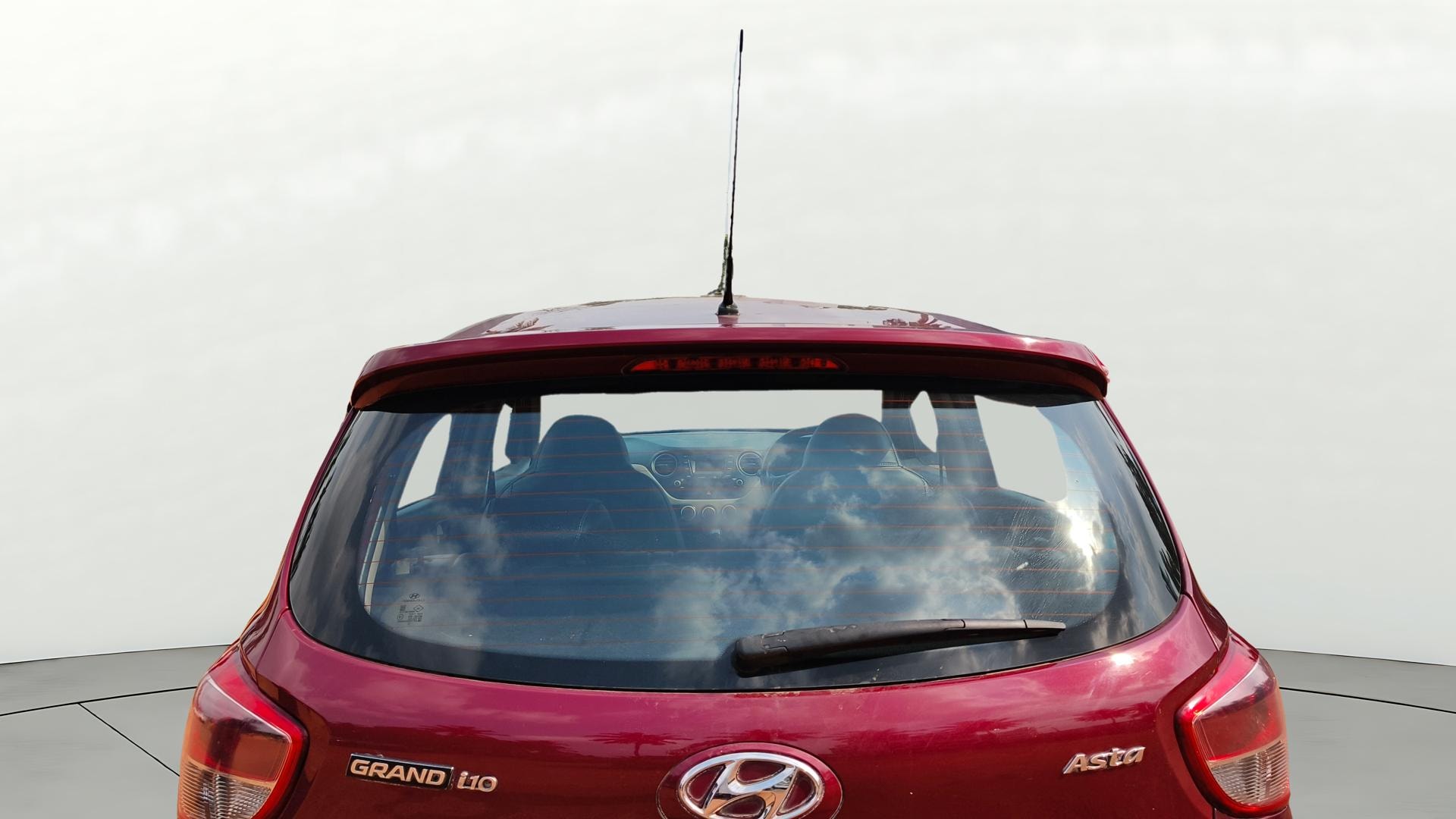 View 2016 Hyundai Grand i10 Asta AT 1.2 Kappa VTVT Image 3 Used 2016 Hyundai Grand i10 Asta AT 1.2 Kappa VTVT Image 3