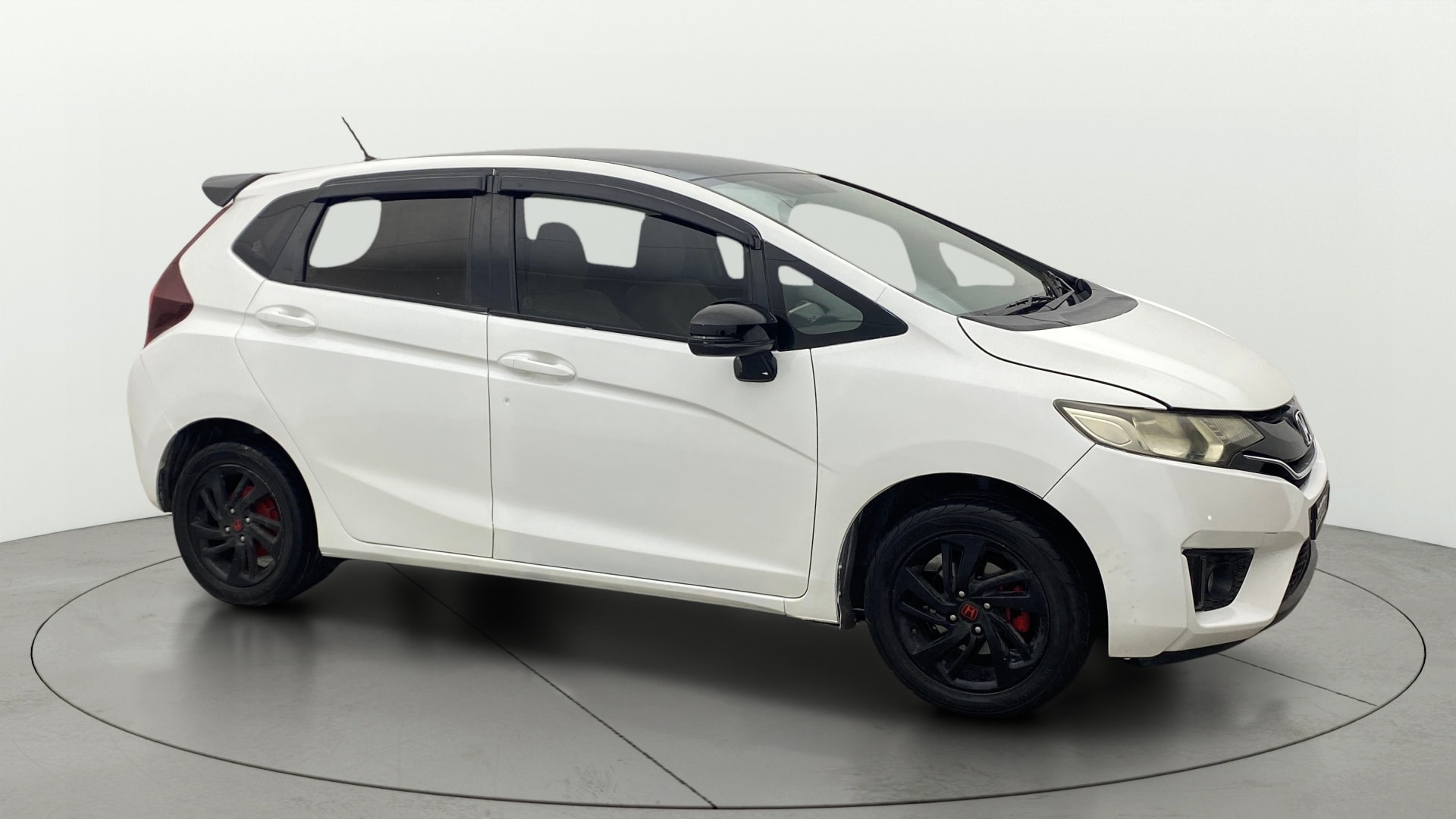 View 2018 Honda Jazz E MT Diesel Image 21 Used 2018 Honda Jazz E MT Diesel Image 21