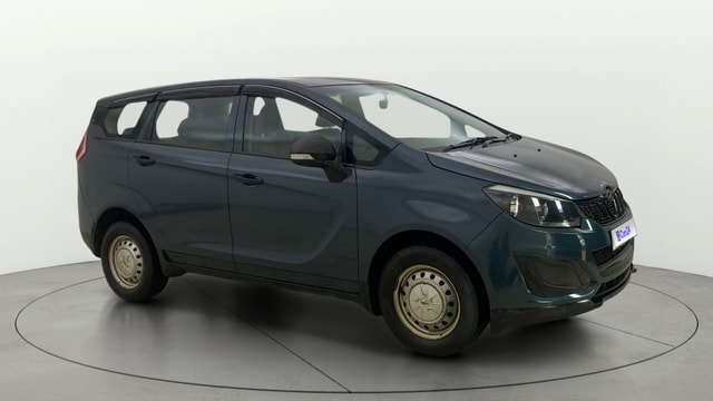 View Mahindra Marazzo Image 36 Used Mahindra Marazzo Image 36