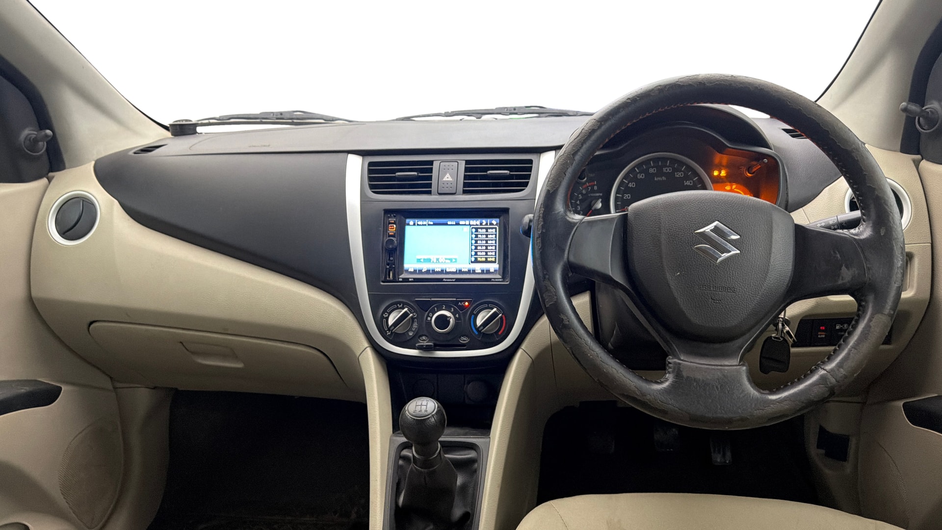 View 2019 Maruti Suzuki 1000 Base Variant Image 15 Used 2019 Maruti Suzuki 1000 Base Variant Image 15