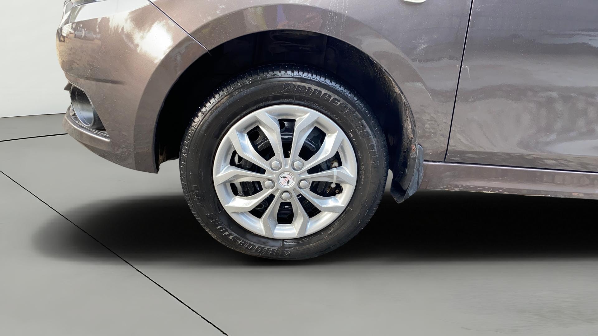 View 2018 Tata Tiago Revotorq XB Image 27 Used 2018 Tata Tiago Revotorq XB Image 27