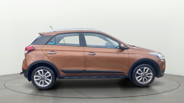 View Hyundai i20 Active Image 8 Used Hyundai i20 Active Image 8